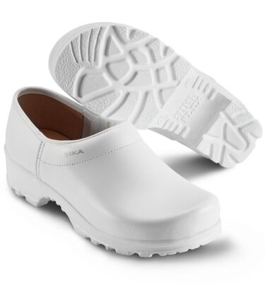 slip resistant shoes canada
